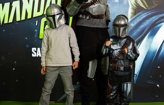 Ostalo%2FPremijera_Mandalorian - Slika 18jpg